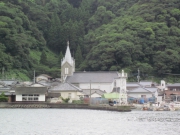 対岸より崎津天主堂