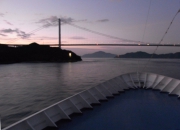 あの辺りをくぐるのかな？