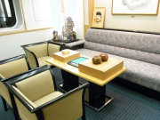 カードルームの中はこんな感じです。